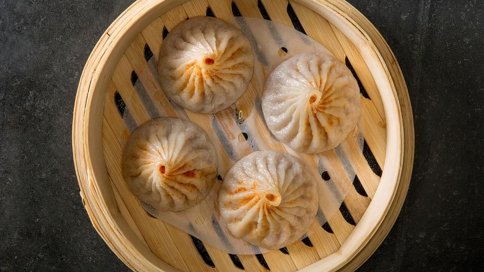 Soup Dumplings (4) Spicy Pork